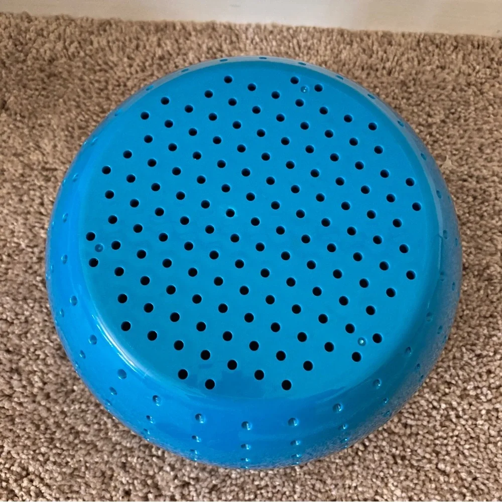 Bright Blue Colander Plastic Strainer For Rice, Grains, Salads Etc. 9in x 5.5in